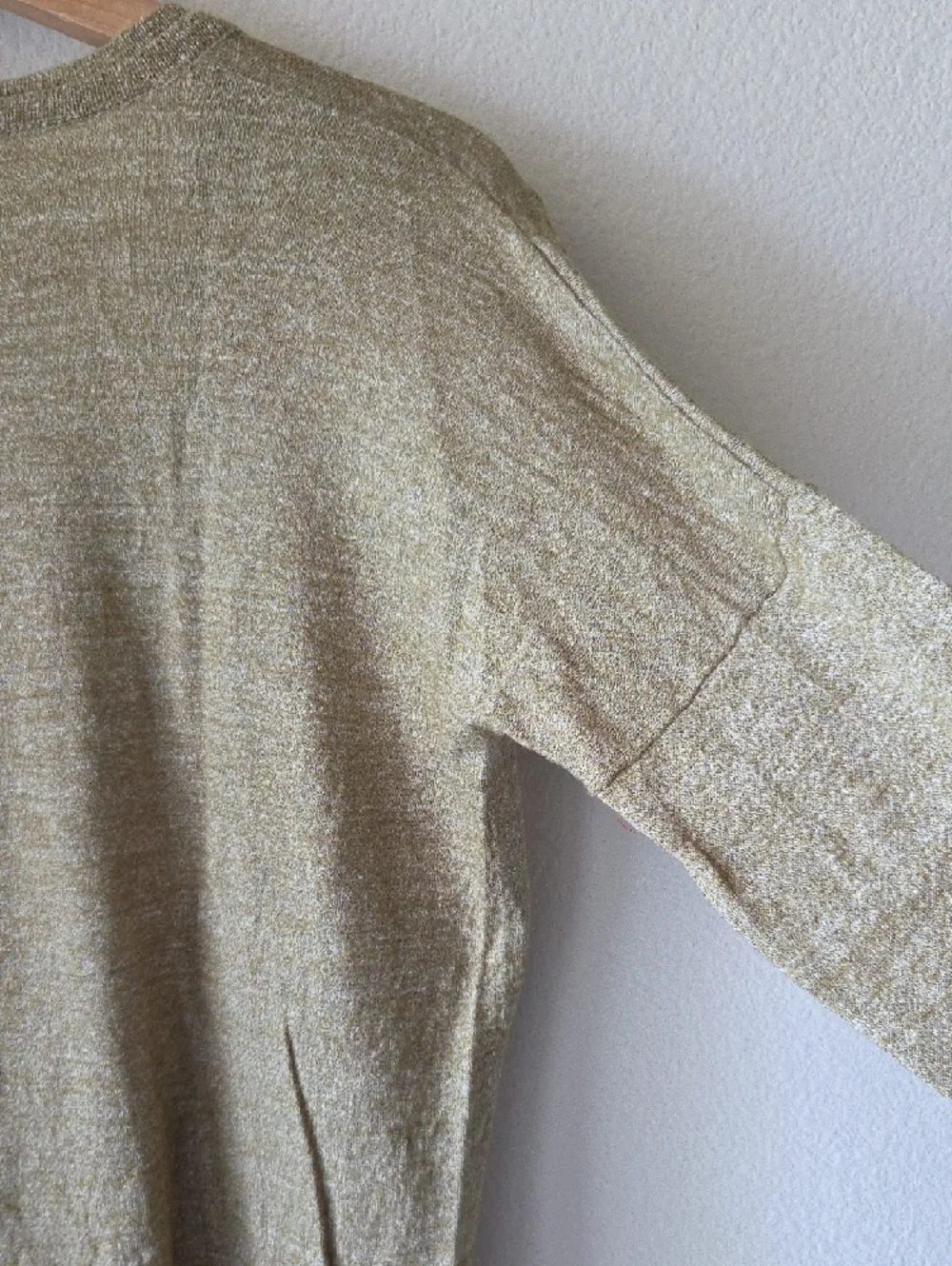 J. Crew Merino Wool Linen Blend V-Neck Sweater Light Tan Green Heathered Sz M - Picture 10 of 12